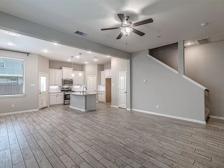 5543 Purple Meadow Ln — Photo 9