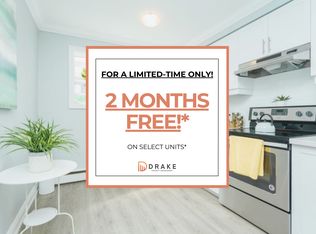52 Hayden St #202, Hamilton, ON L9A 2X2