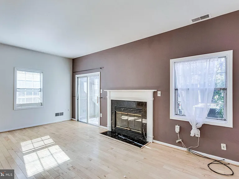 9977 Capperton Dr — Photo 9