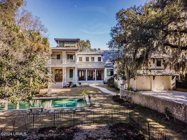 20 Lucy Creek Drive, Beaufort, SC 29907
