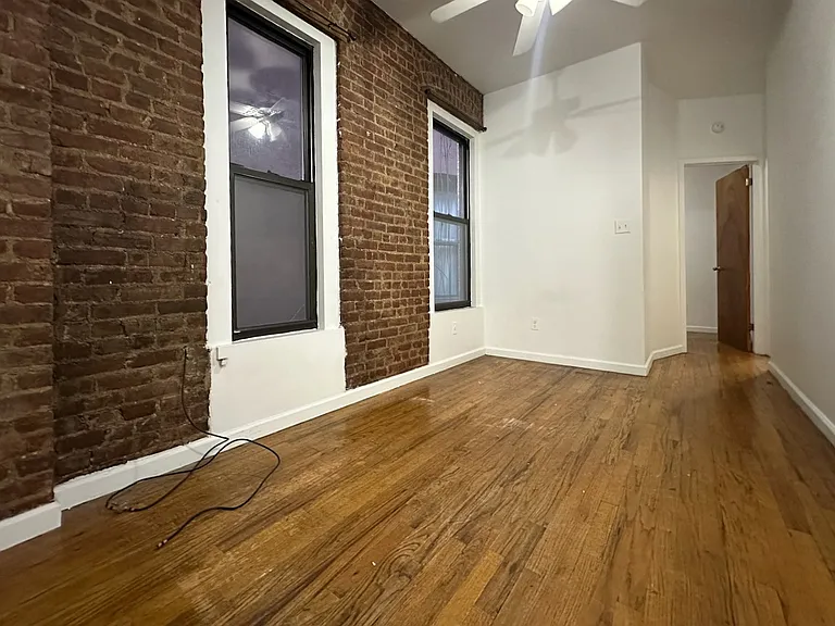 709 9th Ave #3FN — Photo 5