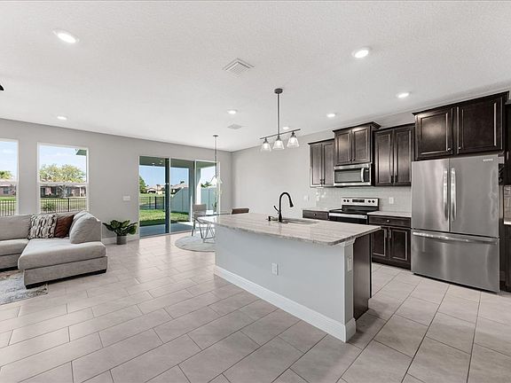 5th image of 109 Bright Ibis Ave