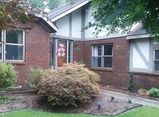 1313 State St, Charleston, MO 63834