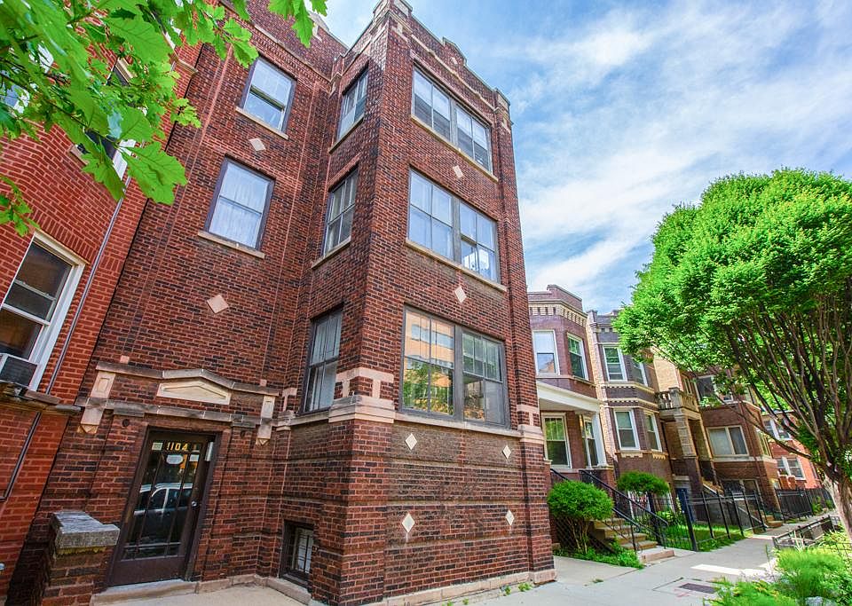 1st image of 1104 N Oakley Blvd #1