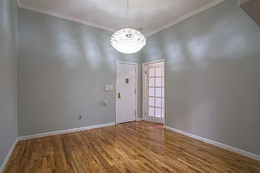 Rented by Isaac Silberstein, LREB