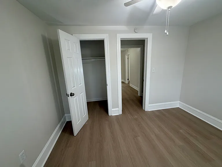 34 Kenwood Ave — Photo 7