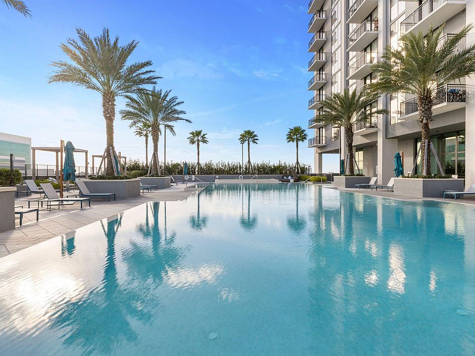 601 NW 1st Ave Miami, FL, 33136 - Apartments for Rent | Zillow