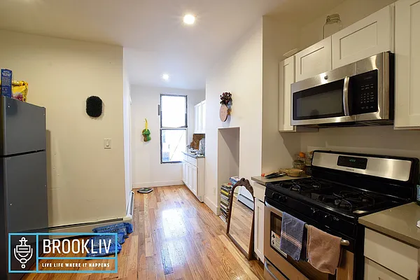 Rented by null | media 2