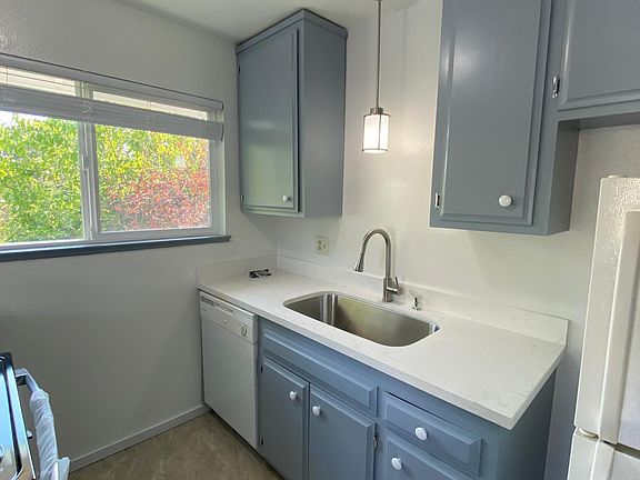 2nd image of 135 Andrieux St