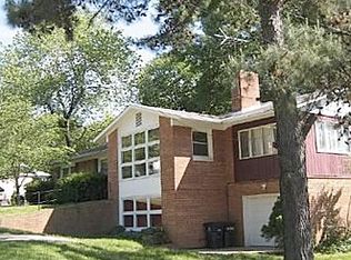 4 Mel Mara Dr, Oxon Hill, MD 20745