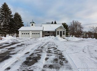 27 Stovepipe Aly, Thorndike, ME 04986