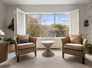 22 Chestnut Pl APT 516, Brookline, MA 02445