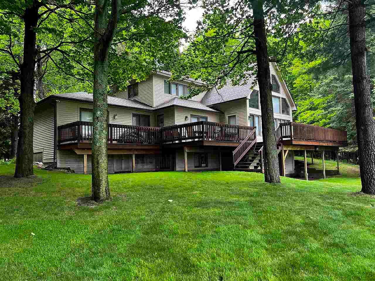 659 E Deer Lake Rd, Boyne City, MI 49712 | Zillow