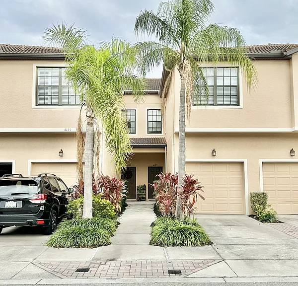 4129 Via Piedra Cir — Photo 2