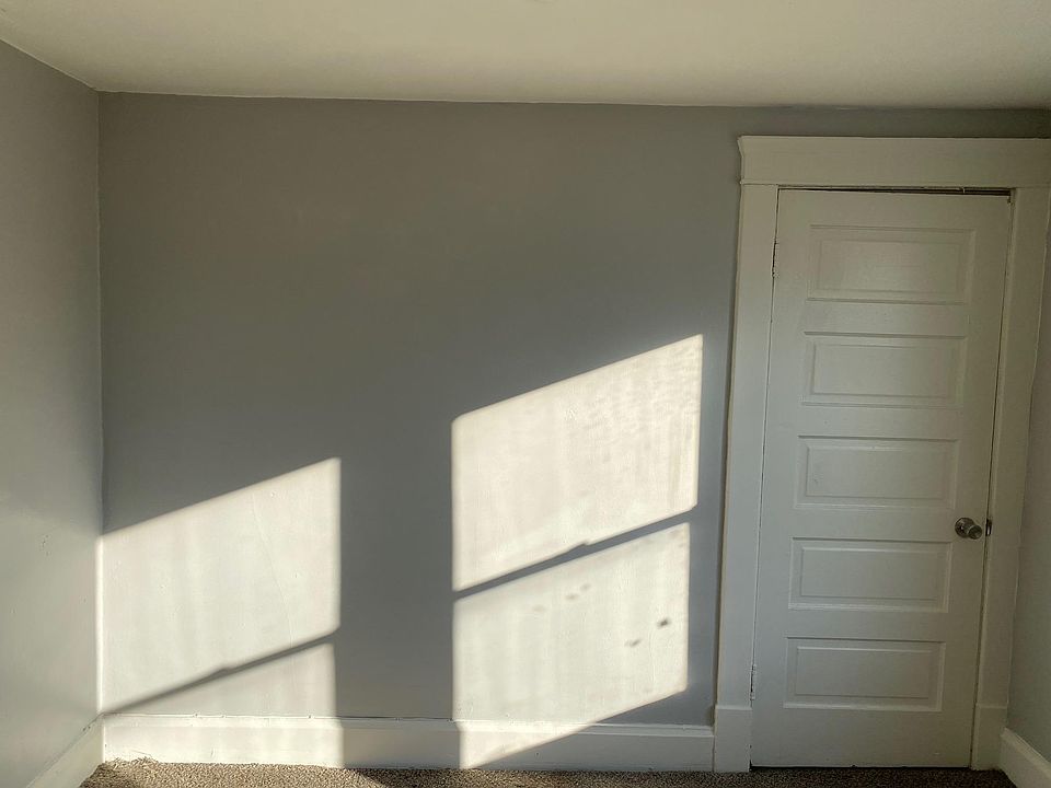 1st image of 1113 Ackley St APT 5