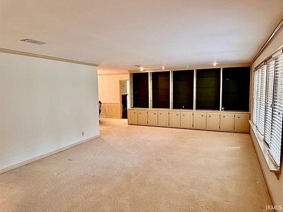 5th image of 3510 W University Ave