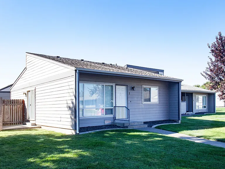 Aspen Hills Apartments — Photo 19