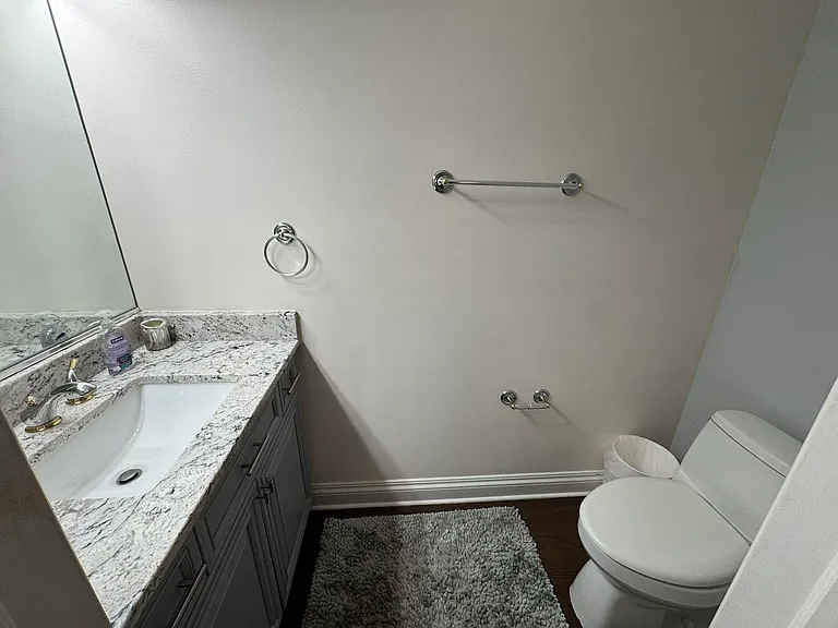 1413 S Prairie Ave — Photo 11