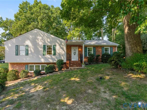 9009 Anbern Dr, North Chesterfield, VA 23235