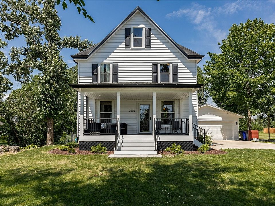 2002 E Ave NW, Cedar Rapids, IA 52405 Zillow