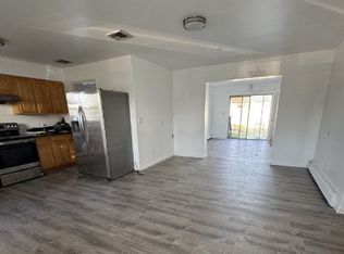 64 Runyon Ave, Edison, NJ 08817