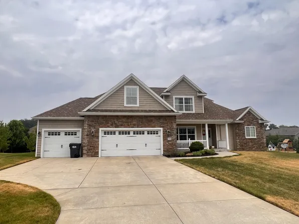 7792 Bowers Harbor Ave, Kalamazoo, MI 49009