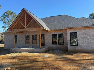 14301 County Line Rd, Muscle Shoals, AL 35661