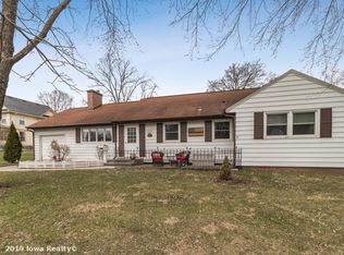 1308 Grove St, Adel, IA 50003