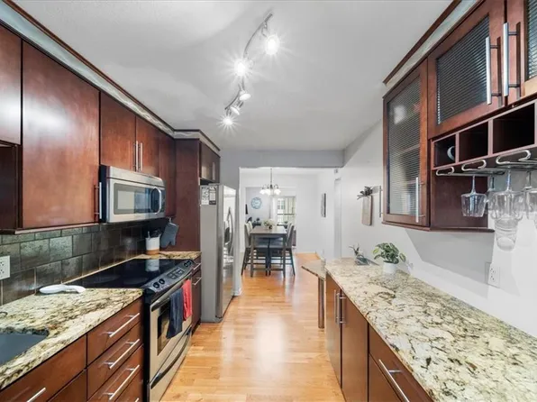 4616 Holly # 6 St, Kansas City, MO 64112