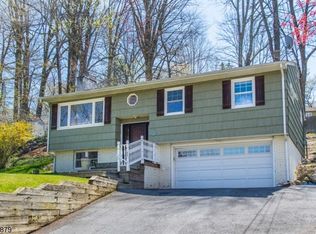 193 Springbrook Trl, Sparta, NJ 07871