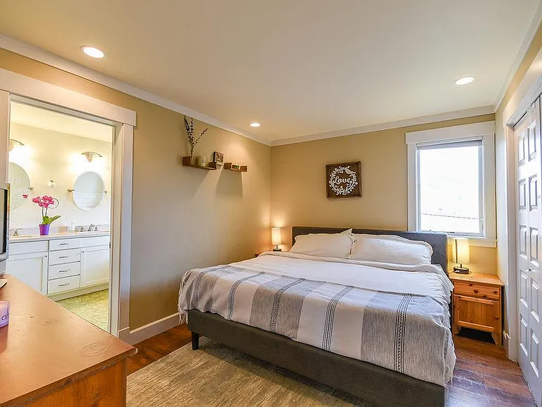 1006 Leepike Ct — Photo 8