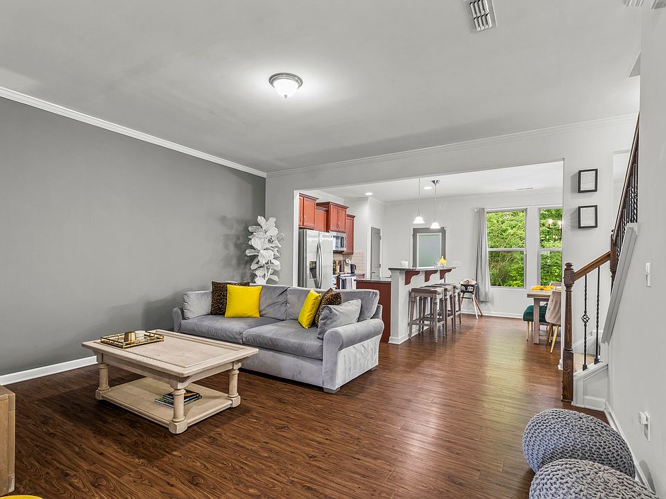 1st image of 3627 Landshire View Ln