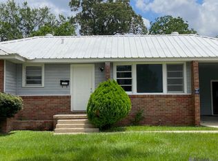 1315 S Foster Dr, Baton Rouge, LA 70806