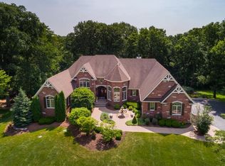 54 Timber View Ln, Yorkville, IL 60560