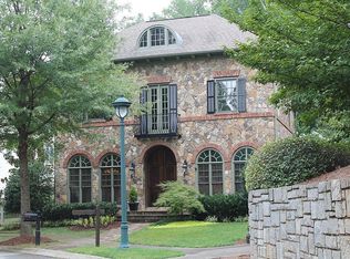 1424 Hedgewood Ln NW, Kennesaw, GA 30152