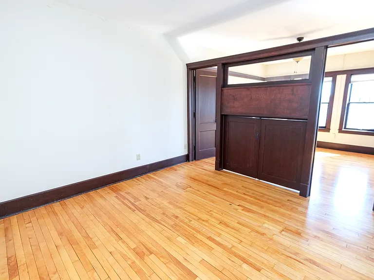 Legacy Rose Flats — Photo 37