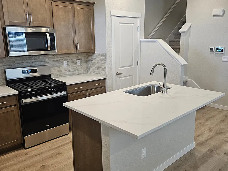 22224 E 6th Pl — Photo 6