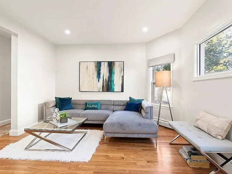 101 Brent St #3 — Photo 1