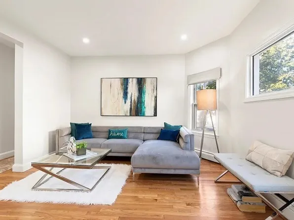 101 Brent St #3, Boston, MA 02124