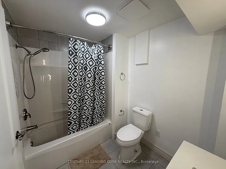 47 Kirkland Pl #LOWER — Photo 4
