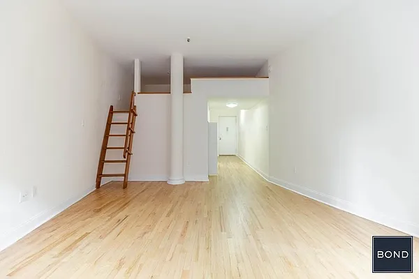 Rented by Bond New York | media 2