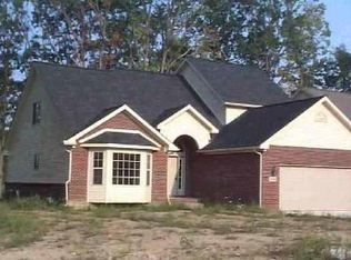 15163 Oak Valley, Monroe, MI 48161