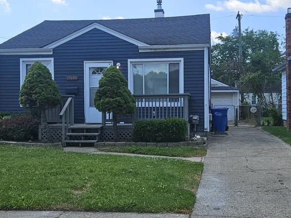 13680 Hobart Ave, Warren, MI 48089