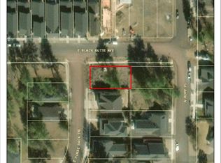 1105 E Horse Back Trl, Sisters, OR 97759