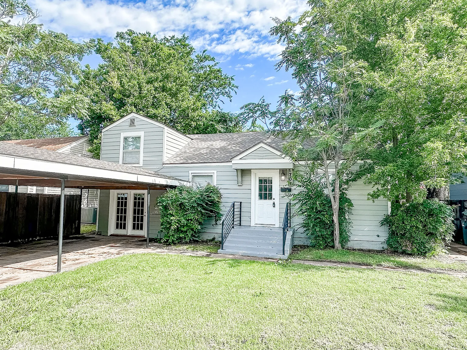 2 bed, 1176 sqft, $850 — Photo 1