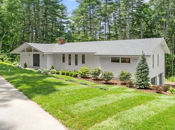 23 Revolutionary Rd, Concord, MA 01742