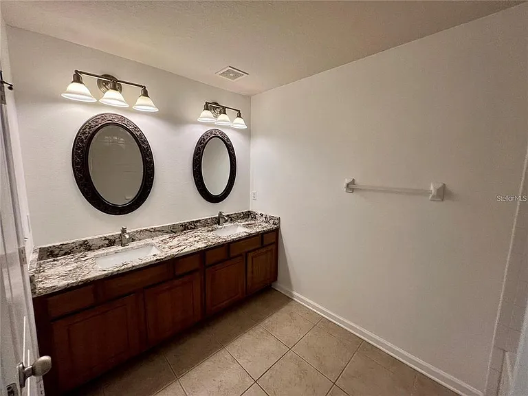 26543 Castleview Way — Photo 20