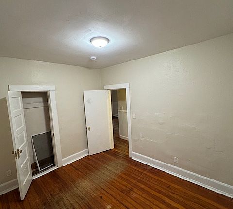 5th image of 791 Brock Ave #1S