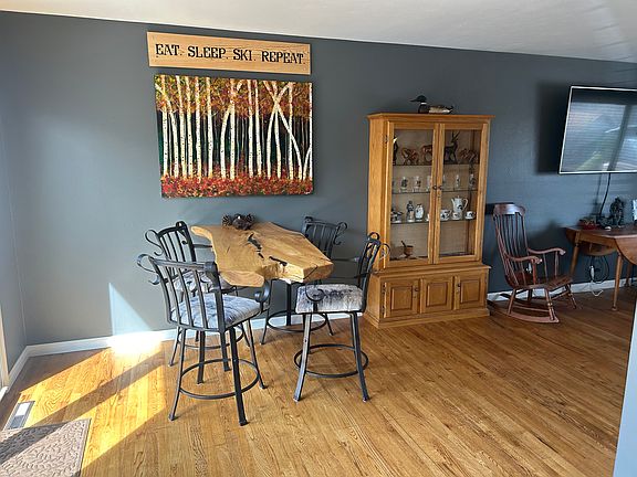 5th image of 1805 S Saulsbury Ct