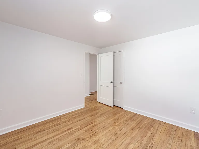 West Gate Townhomes — Photo 32
